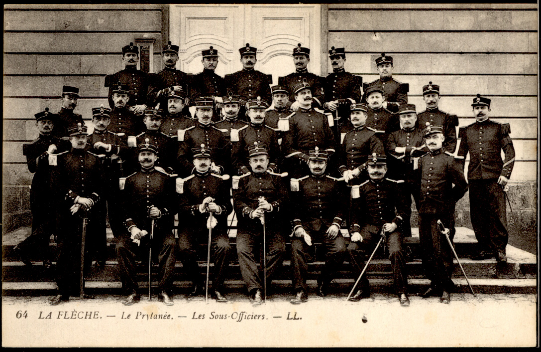 La Flèche - edit LL n°64 Le Prytanée - Les Sous-Officiers