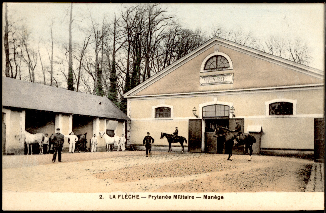 La Flèche - n°2 Prytanée Militaire - Manège - Couleur