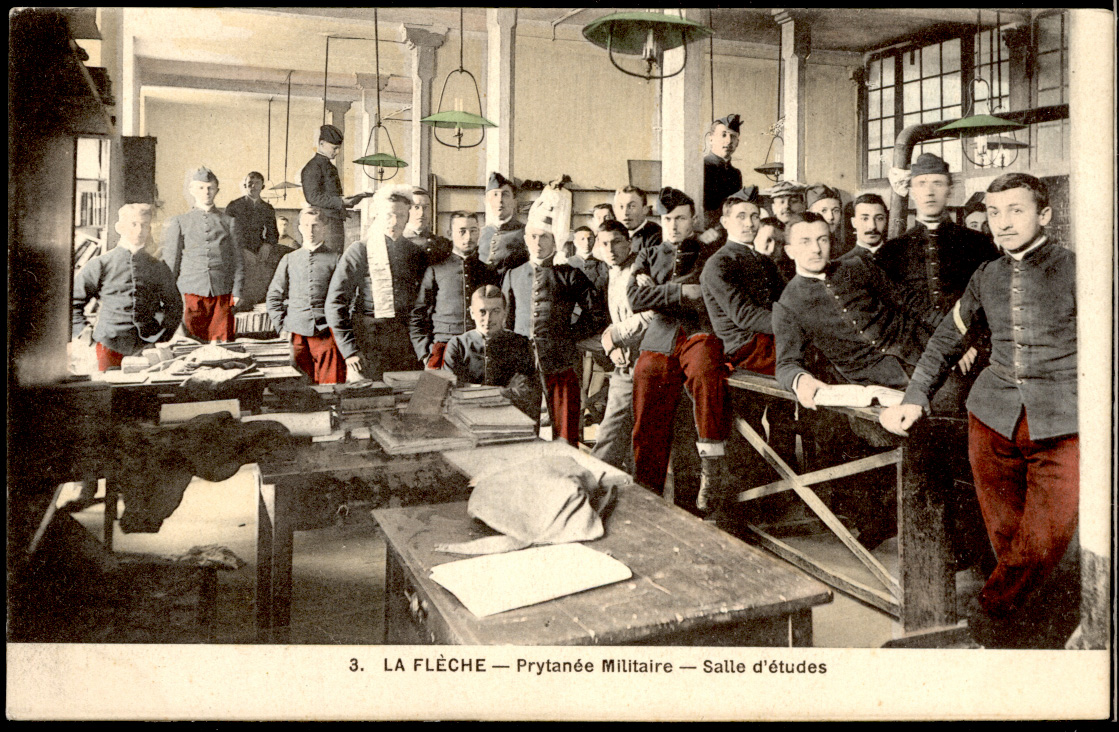 La Flèche - n°3 Prytanée Militaire - Salle d'études - Couleur