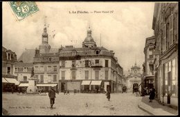 La Flèche - 1900-1945 - edit J Bouverert n°1 Place Henri IV