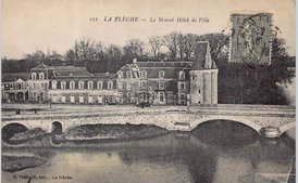 La Flèche - edit G Thibault n°111 Le Nouvel Hôtel de ville - 1890-1919